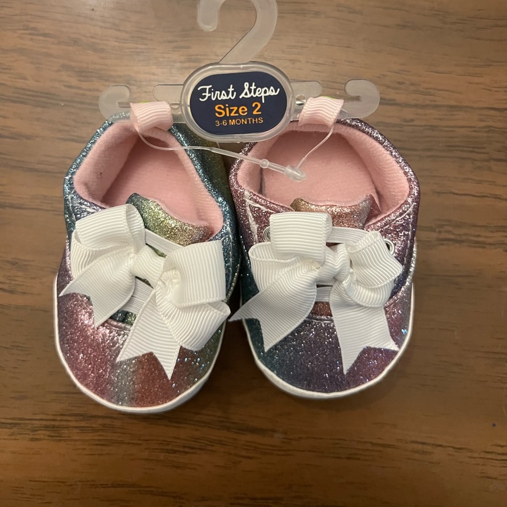 Infant shoes size 2